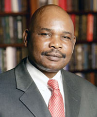 Makau Mutua