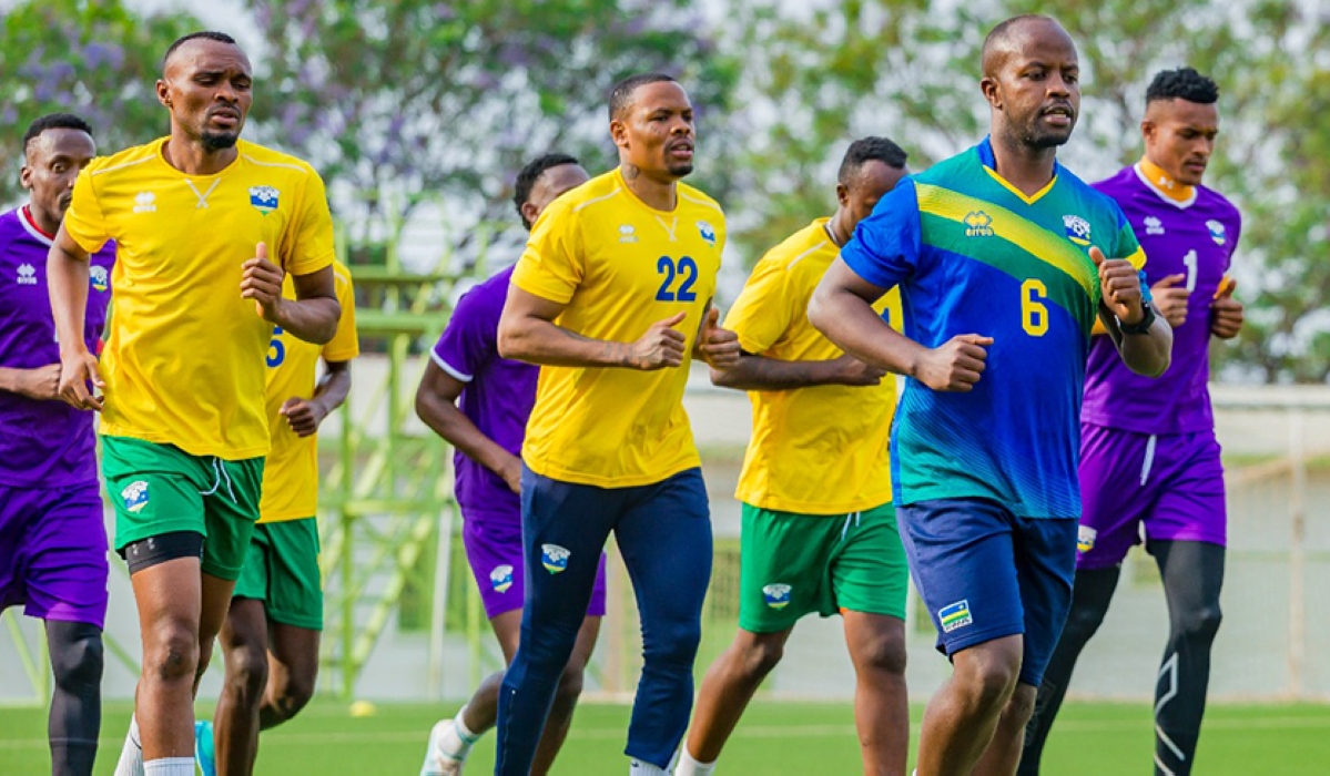 Amavubi players train on Monday as the team
prepares for their 2023 CHAN qualifier against
Ethiopia. Photo: Courtesy.