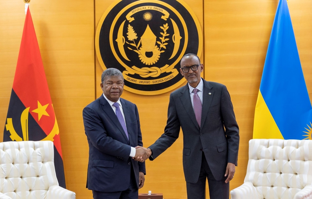 President Paul Kagame receives João Lourenço, the visiting Angolan President at Village Urugwiro in Kigali, on Friday, November 11. Photo by Village Urugwiro