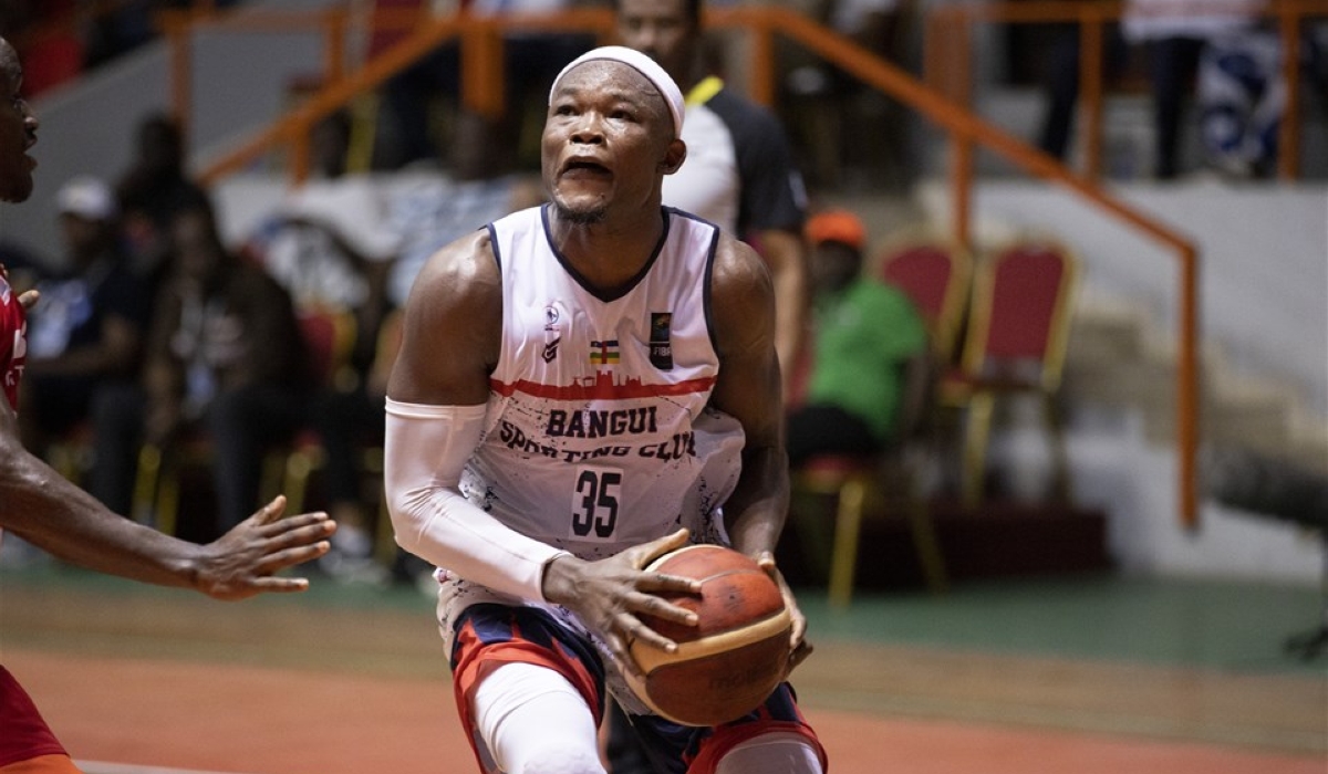 Jimmy Djimrabaye, a Bangui Sporting Club’s player during the game of which his side beat ABC, 72-67, on November 15. Photo: Courtesy.