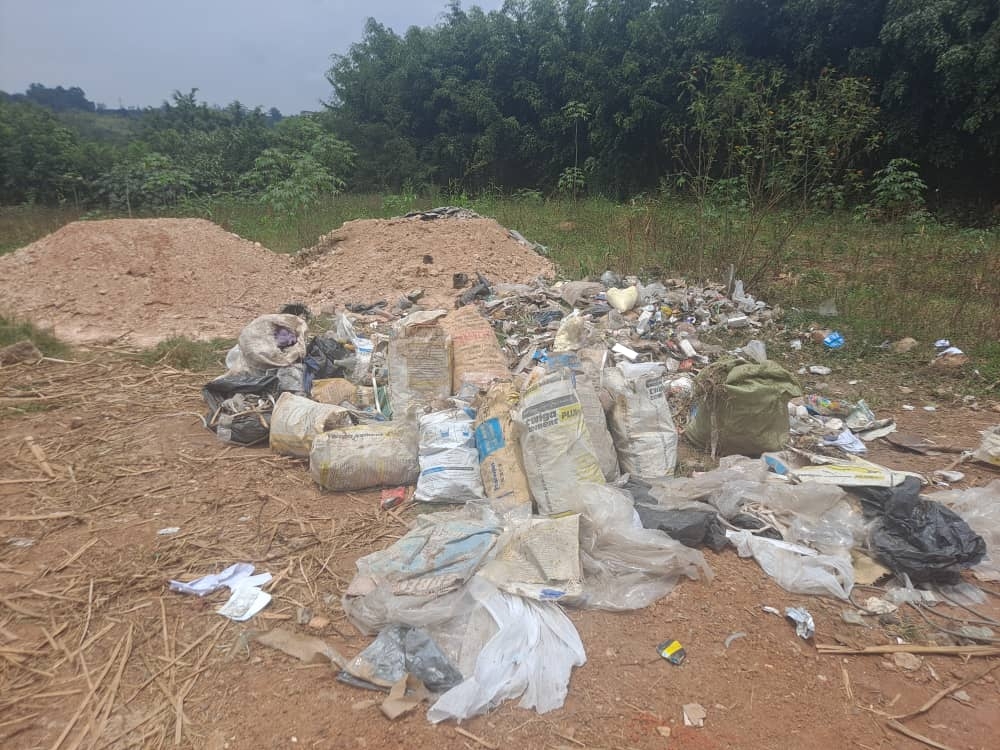 Some waste that were dumped into former RWANDEX wetland in Kigali City. The City of Kigali has warned against polluters who are dumping waste into wetlands, rivers and drainages.