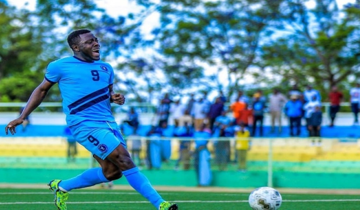 Former AS Kigali and Police FC striker Songa Izayi is confident that his side will be promoted to the Rwanda Premier League this season. Courtesy