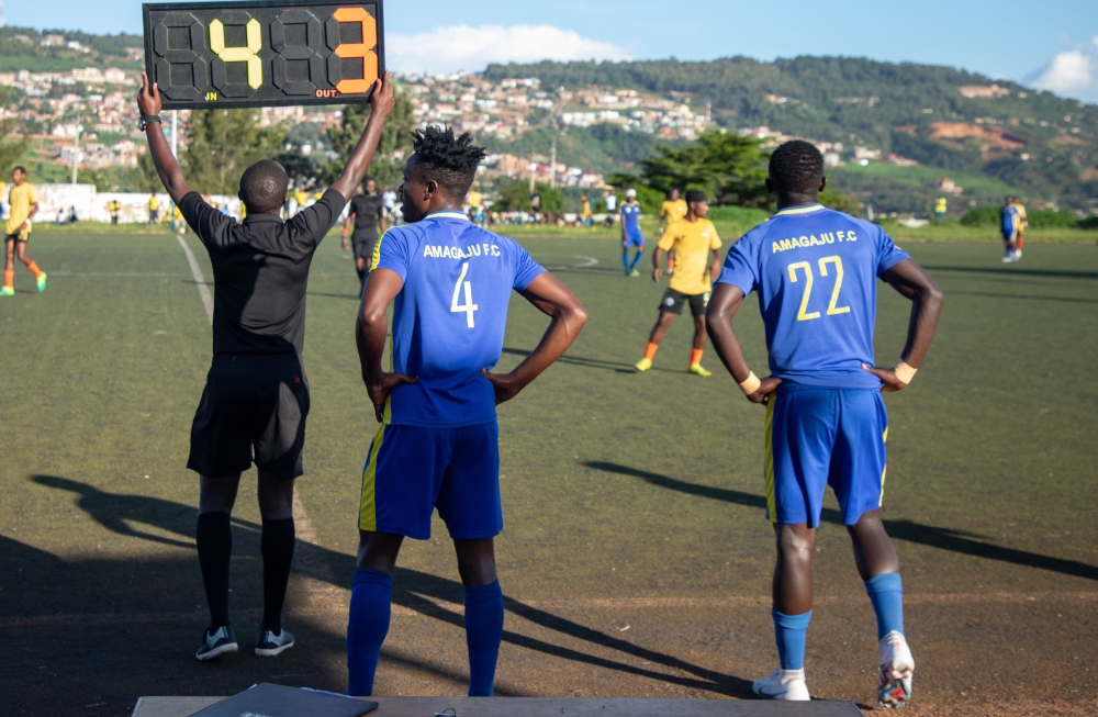 Amagaju players during their league tie against Vision FC at Mumena Stadium on May 7. Nyamagabe based team will face Etoile de l’Est in the topflight league promotion battle slated for Saturday, May 20. Dan Gatsinzi