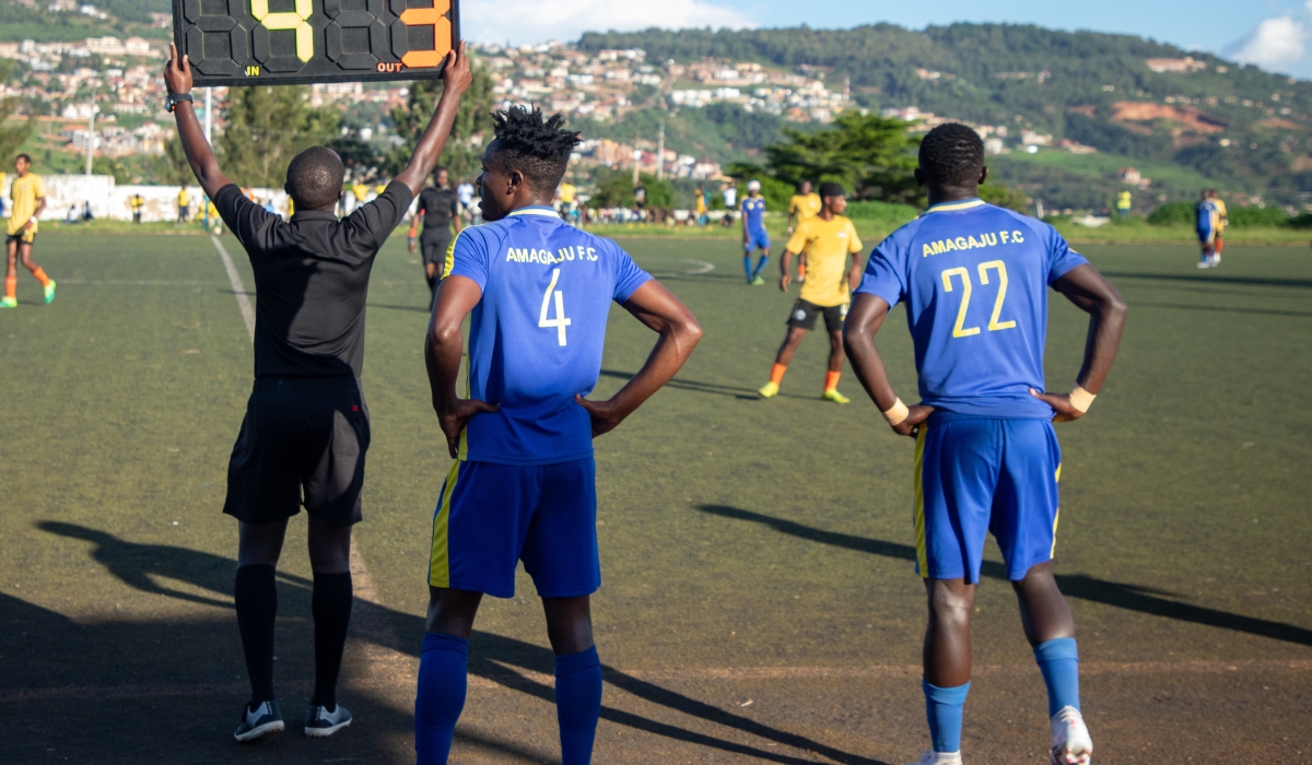 Amagaju players during their league tie against Vision FC at Mumena Stadium on May 7. Nyamagabe based team will face Etoile de l’Est in the topflight league promotion battle slated for Saturday, May 20. Dan Gatsinzi