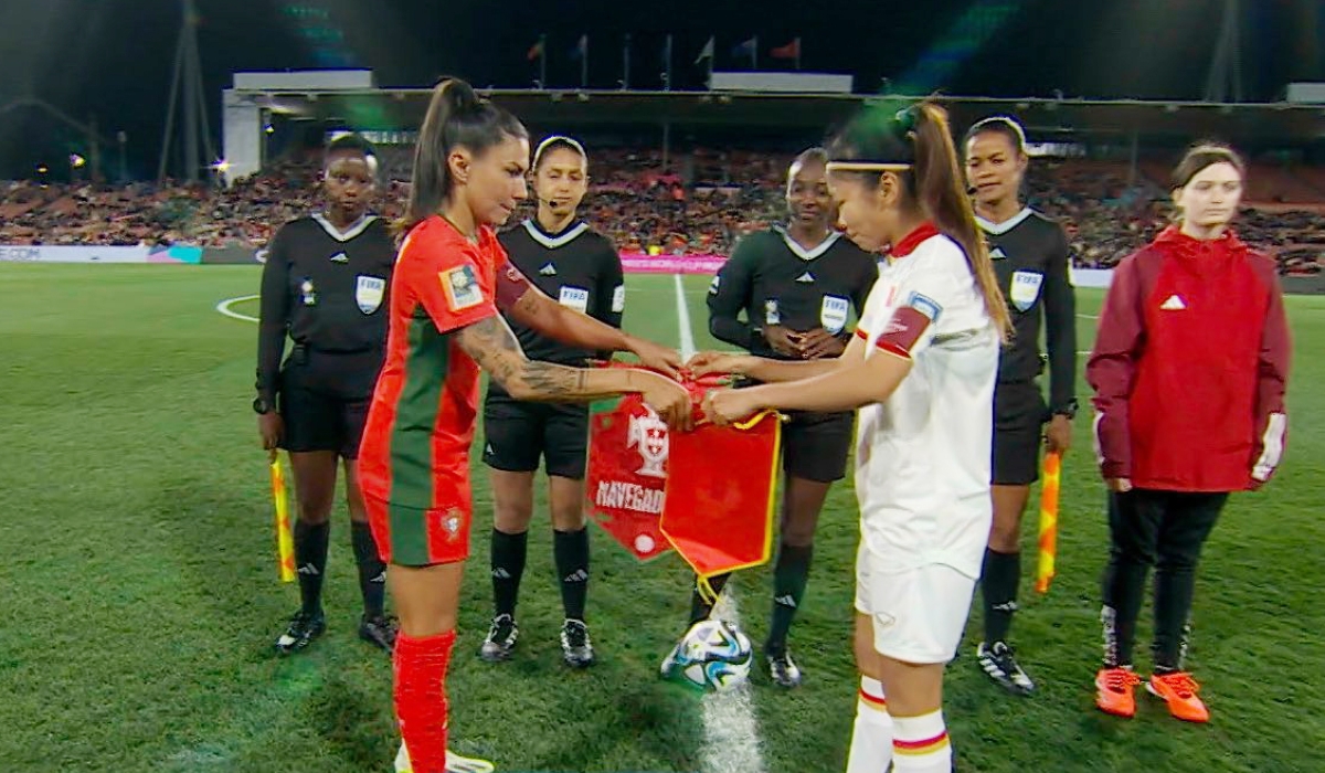 Rwandan international referee Salma Mukansanga put up an impressive display as she handled her first match between Portugal and Vietnam in the FIFA Women’s World Cup 2023 going on in New Zealand and Australia. Courtesy