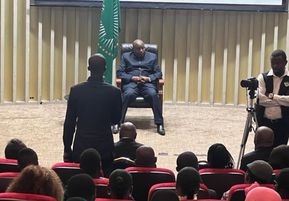 Burundi President Evariste Ndayishimiye, was in Kinshasa, DR Congo, for the inauguration of President Felix Tshisekedi on Saturday. Courtesy