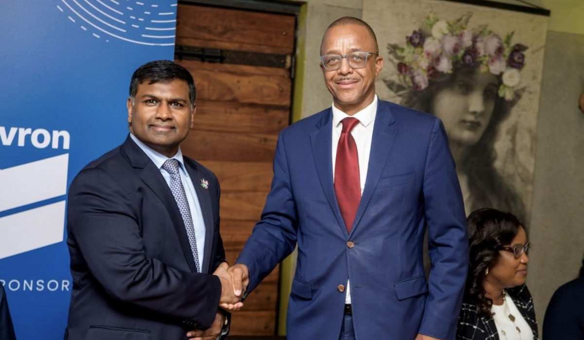 Chevron Namibia&#039;s Channa Kurukulasuriya and Namcor&#039;s Ebson Uangtua during the signing ceremony.Courtesy