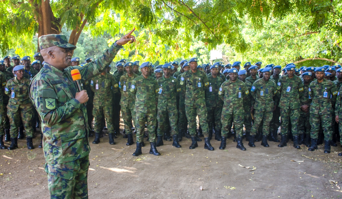 Rwanda Defence Force (RDF) Army Chief of Staff (ACOS), Maj Gen Vincent Nyakarundi, interacts with Rwandan peacekeepers at the UN Thongping Base Camp in Juba,  South Sudan, on Tuesday, April 30.