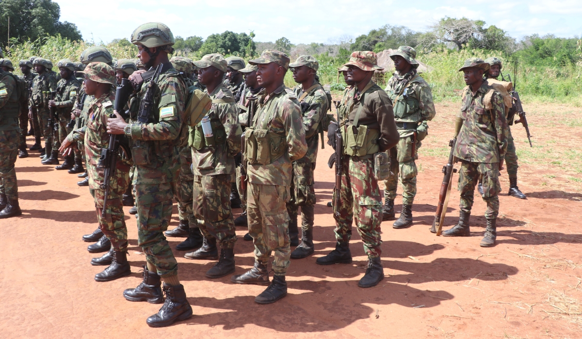 From April 26 to May 3, according to the RDF, a joint operation of Mozambique’s army and Rwanda security forces was conducted against the terrorists in their hideouts in the dense forest areas of Odinepa, Nasua, Mitaka and Manika, in Eráti District, Nampula Province.