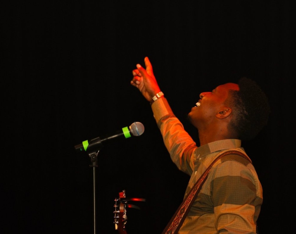 Gospel musician Israel Mbonyi had a night to remember in Brussels in a soldout concert held at Dome Events hall on Saturday, June 8-Photo IGIHE
