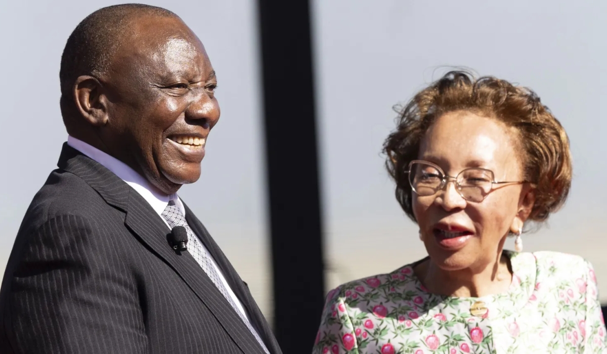 Cyril Ramaphosa and his wife Tshepo Motsepe welcomed dignitaries to the ceremony in Pretoria. Net