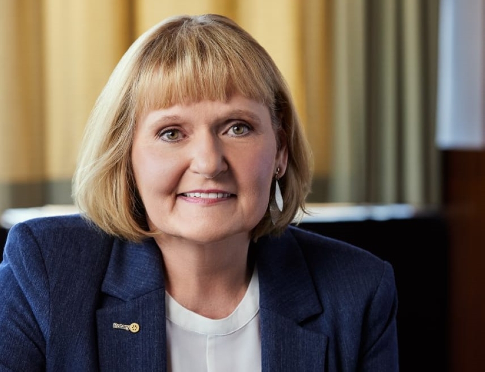 Stephanie Urchick, member of the Rotary Club of McMurray, PA, will become the second woman to take office as president of Rotary International on July 1, 2024. A Rotary member since 1991, Stephanie has served Rotary in many roles and capacities.