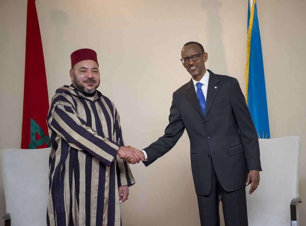 President Kagame and King Mohammed VI of Morocco during their meeting at Village Urugwiro in  Kigali, on October 18, 2016. Photo by Village Urugwiro