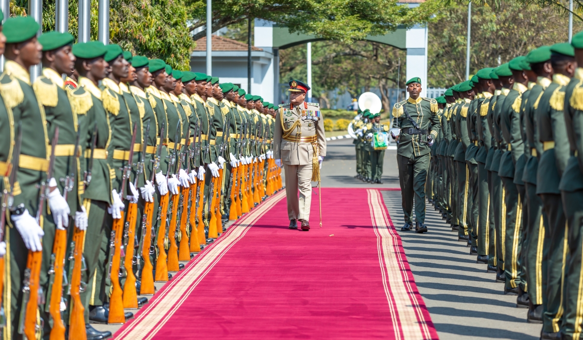 The Chief of Defence Staff of the Sri Lanka Armed Forces, Gen Shavendra Silva inspects a guard of honour on his arrival at RDF Headquarters in Kigali on Friday, July 5. Courtesy