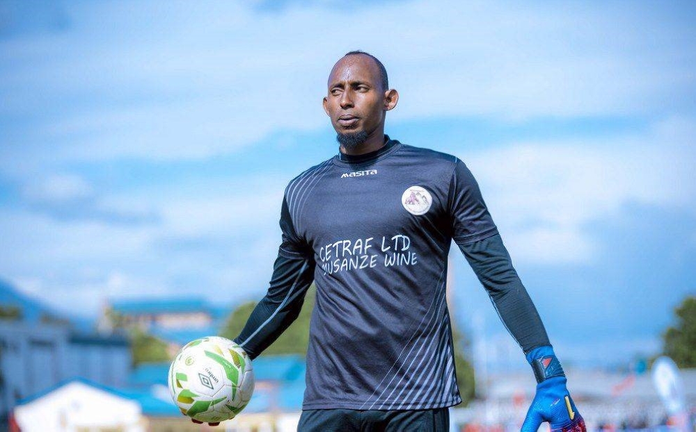 Musanze FC goalkeeper Steven Ntaribi is among four players who extended their contract with the club. Courtesy