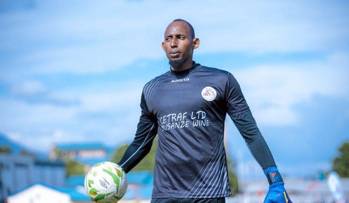 Musanze FC goalkeeper Steven Ntaribi is among four players who extended their contract with the club. Courtesy