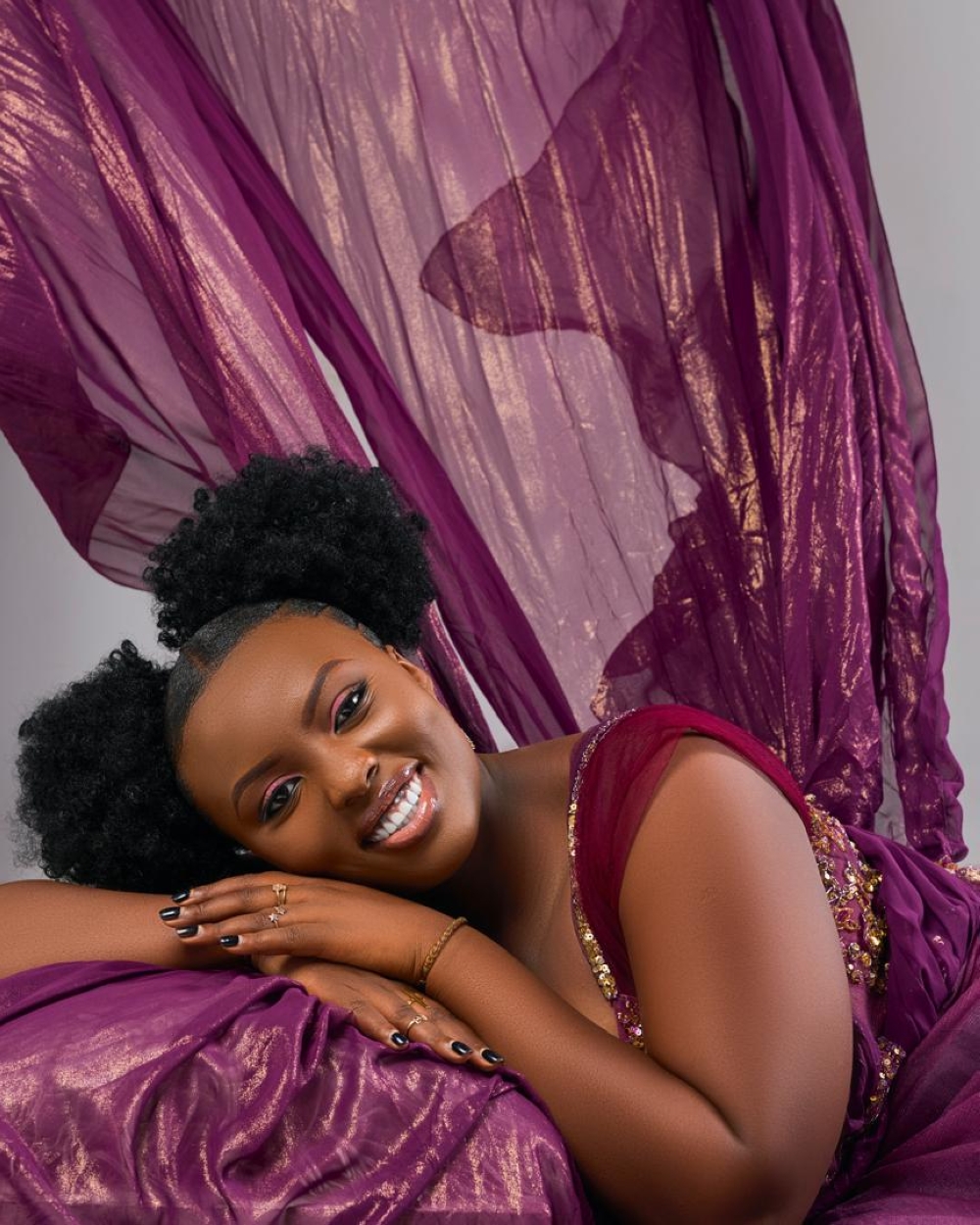 La Reina is pushing her way to establishing herself as the new queen of Rwandan music and her first project ‘Nditinya’