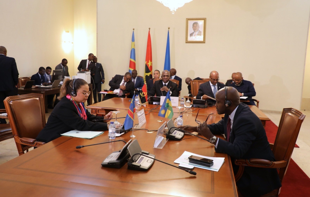 Rwanda&#039;s Minister of Foreign Affairs and International Cooperation Olivier Nduhungirehe and  DR Congos Minister of Foreign Affairs Therese Kayikwamba Wagner during the meeting in Luanda on Tuesday July 30 (2)