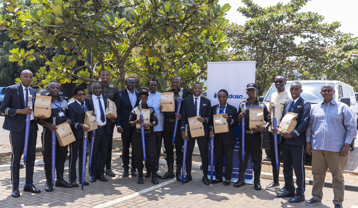 ISCO personnel were given gifts as Bank of Kigali Plc. recently hosted the Umuganura event on August 4, 2024, at the ISCO headquarters