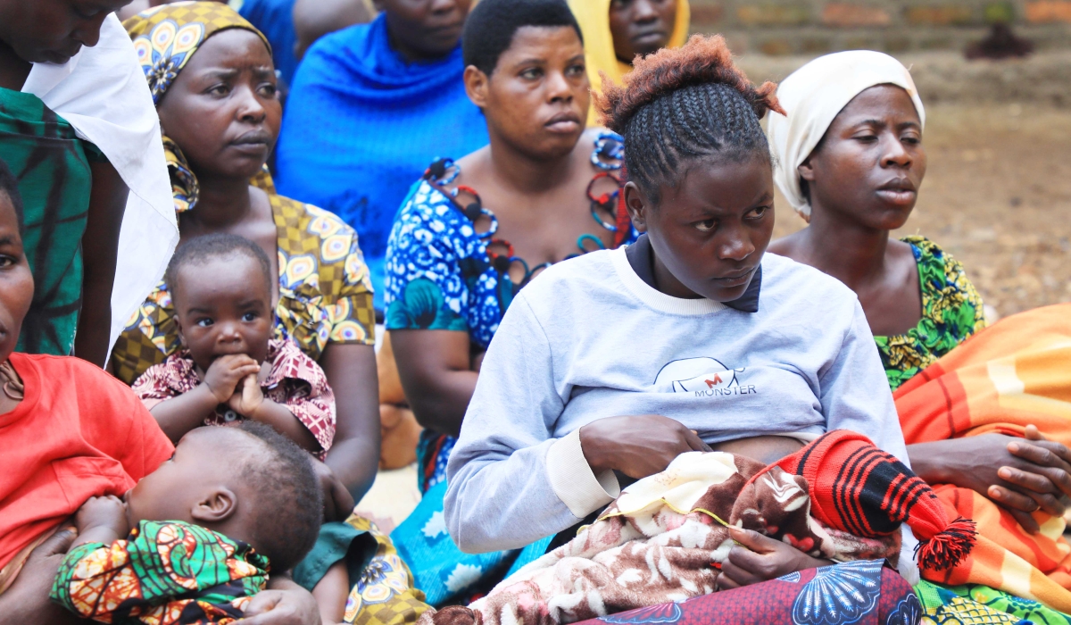 Women breastfeed their children during a breastfeeding campaign in Nyamasheke District. Photo by Craish Bahizi