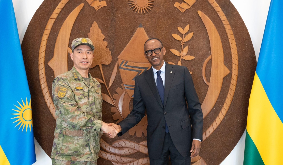 President Kagame meets with Lt Gen Huang Xucong, Deputy Commander and Chief of Staff of the Central Theater Command of the Chinese People’s Liberation Army at Village Urugwiro on Friday, August 9. Photos by Village Urugwiro