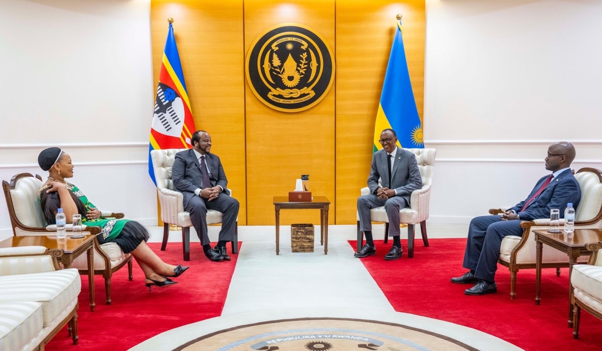 President Paul Kagame meets with King Mswati III of the Kingdom of Eswatini at Village Urugwiro on Tuesday, August 13. Photo by Village Urugwiro