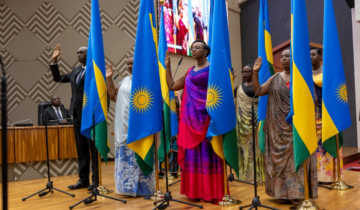 The new Members of Parliament take oath during the Swearing-in ceremony on Wednesday, August 14. Photos by Olivier Mugwiza