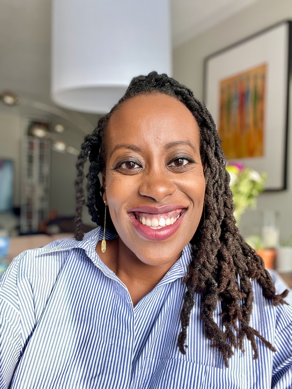 The authror Michaella Mutoni-Dorvlo, a Rwandan-Canadian with a deep love for cultural heritage, has embarked on a mission to reconnect children with their roots.