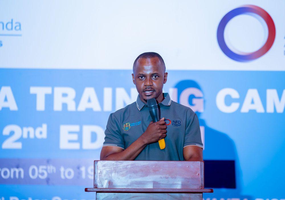 Permanent Secretary of the Ministry of Sports, Niyonkuru Zephanie delivers his remarks during a complete two-week Isonga training camp in Nyanza District. August 18 Courtesy