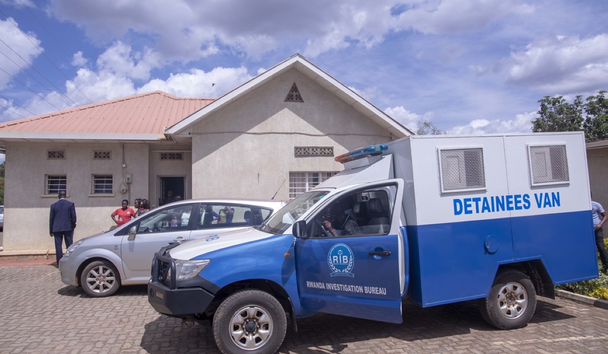 Prosecutors on Monday, August 26, asked the Gasabo Primary Court to remand Davis Manzi, the owner of an online forex trading company. Courtesy