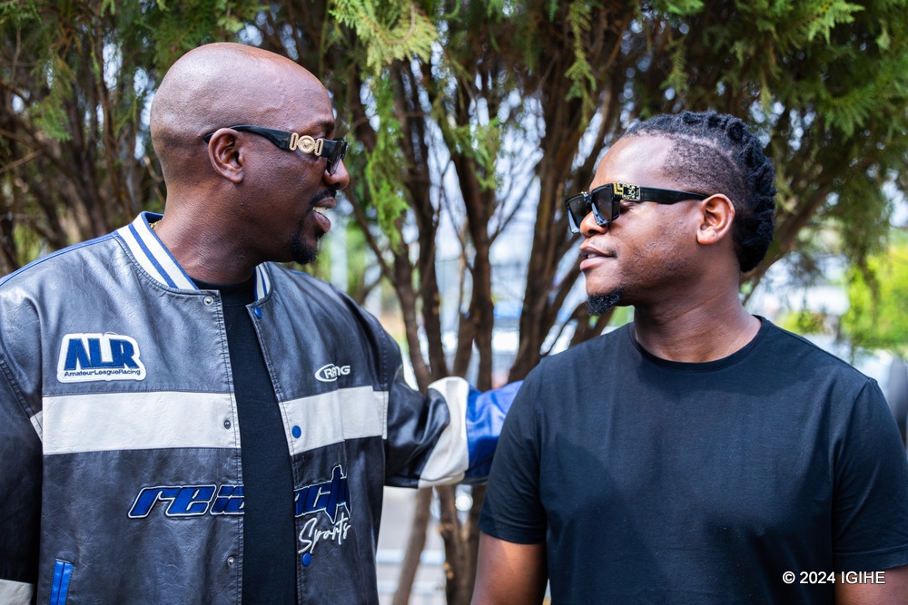 Beine-Aime interacts with Bruce Melodie upon arrival at Kigali International Airports on Tuesday, August 27-Photo Igihe