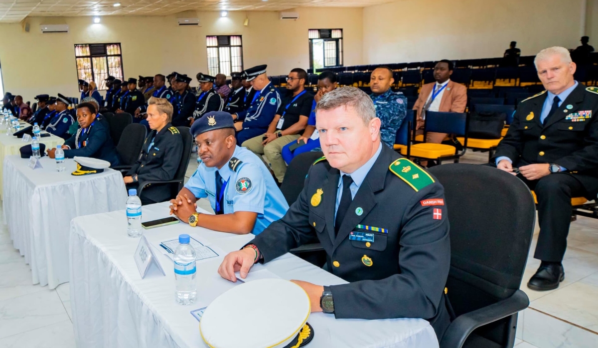 Thirty-six police officers started a two-week African Union Police Officers’ course at the Police Training School, Gishari on Monday, August 26