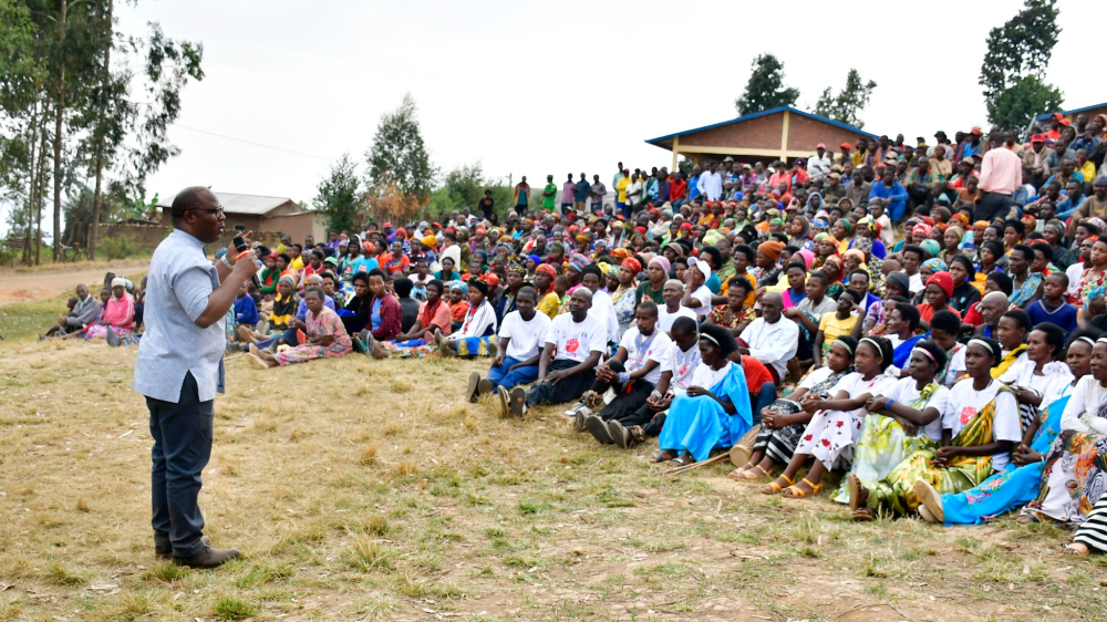 Minister of Local Governments Jean Claude Musabyimana addresses residents in Gakenke District. Courtesy