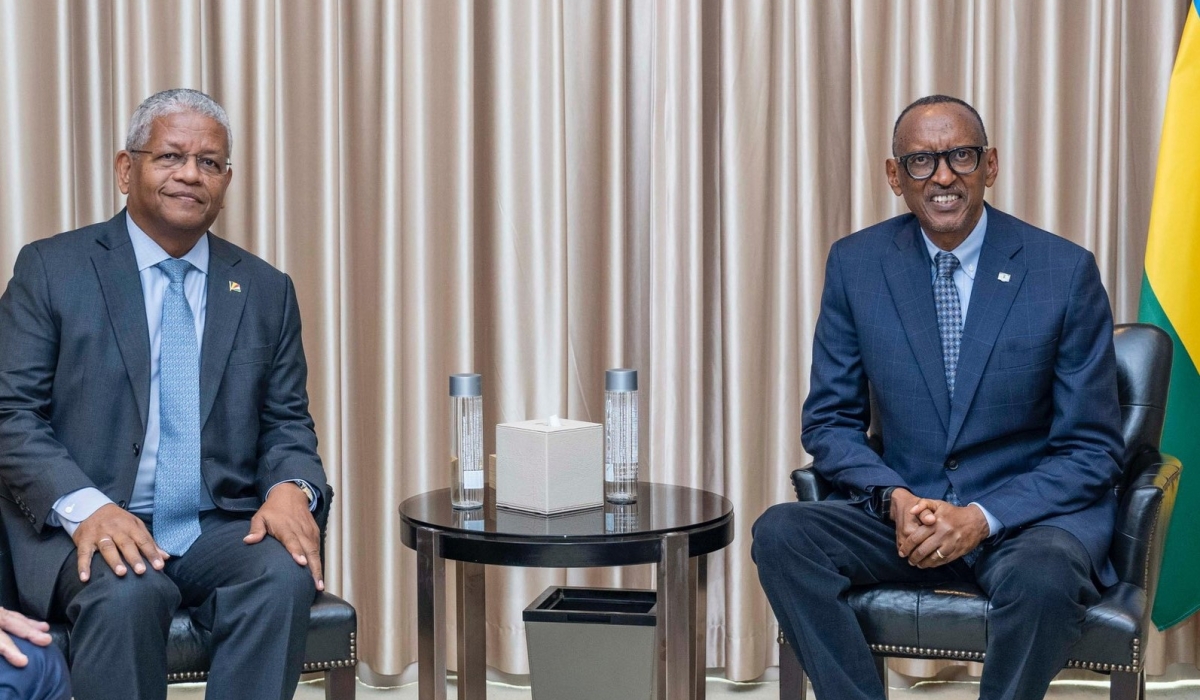 President Kagame meets with President Wavel Ramkalawan of Seychelles  on the sidelines of the Beijing Summit of the Forum on China-Africa Cooperation (FOCAC) in China, on September 4. Photos by Village Urugwiro