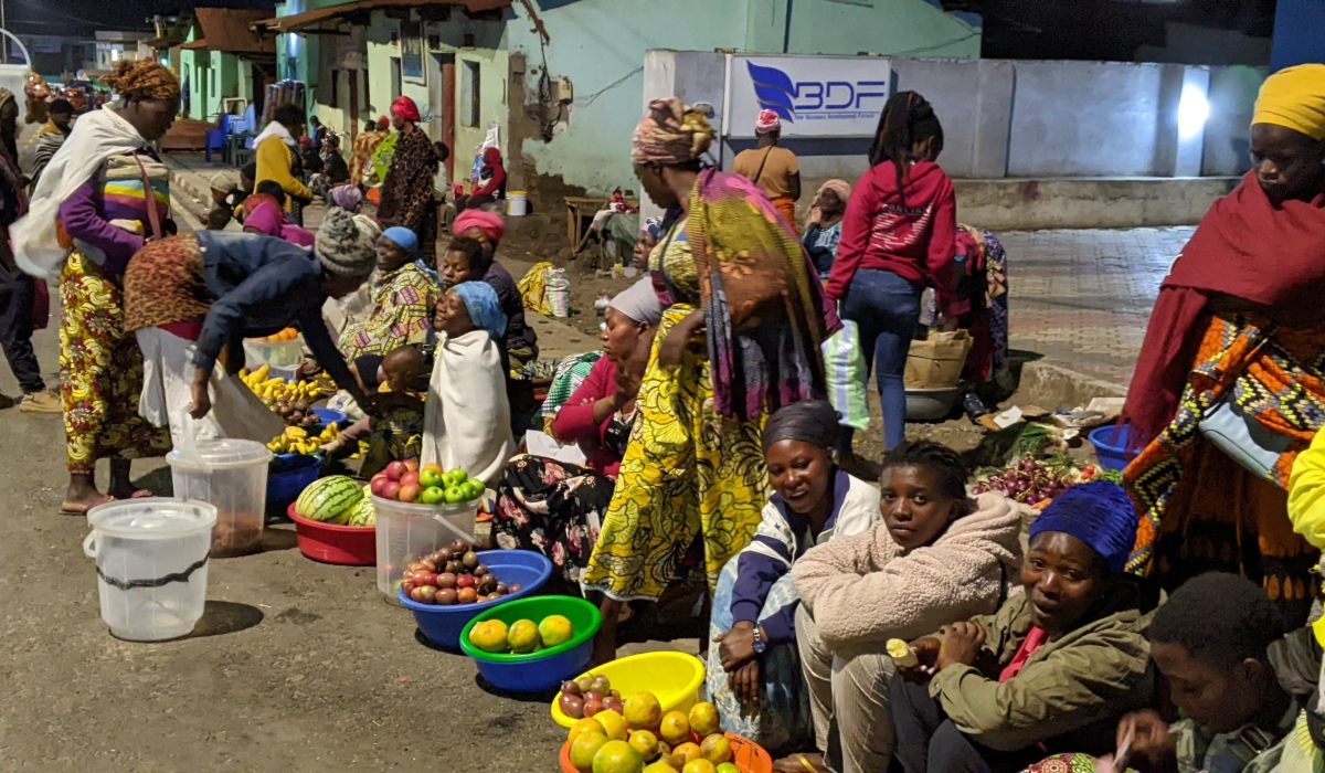 Hawkers seen selling fruits and vegetables downtown Rubavu. Photos by Germain Nsanzimana