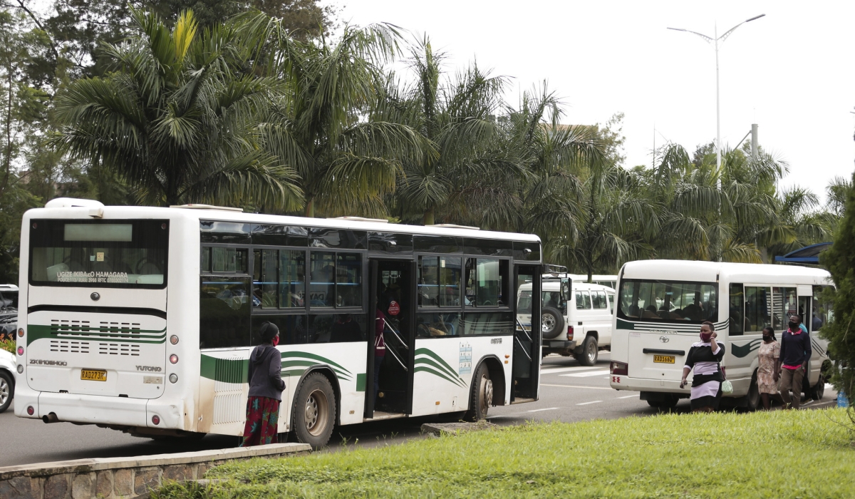 Some public buses transport passengers in Kigali. Kigali City will  launch a pilot for the Dedicated Bus Lane (DBL) system within the next six months.Photo by Sam Mgendahimana