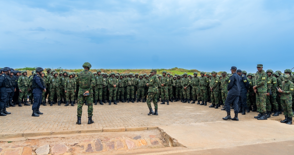 The contingent was congratulated for contributing to the fight against terrorism.