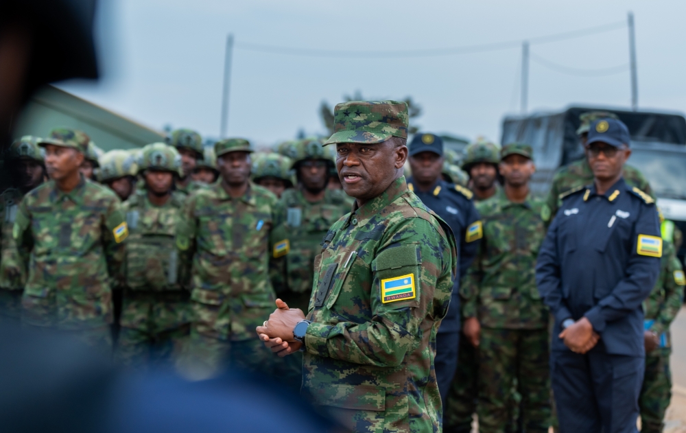 RDF Army Chief of Staff Maj Gen Vincent Nyakarundi addresses the troops upon arrival in Kigali from Mozambique. Courtesy