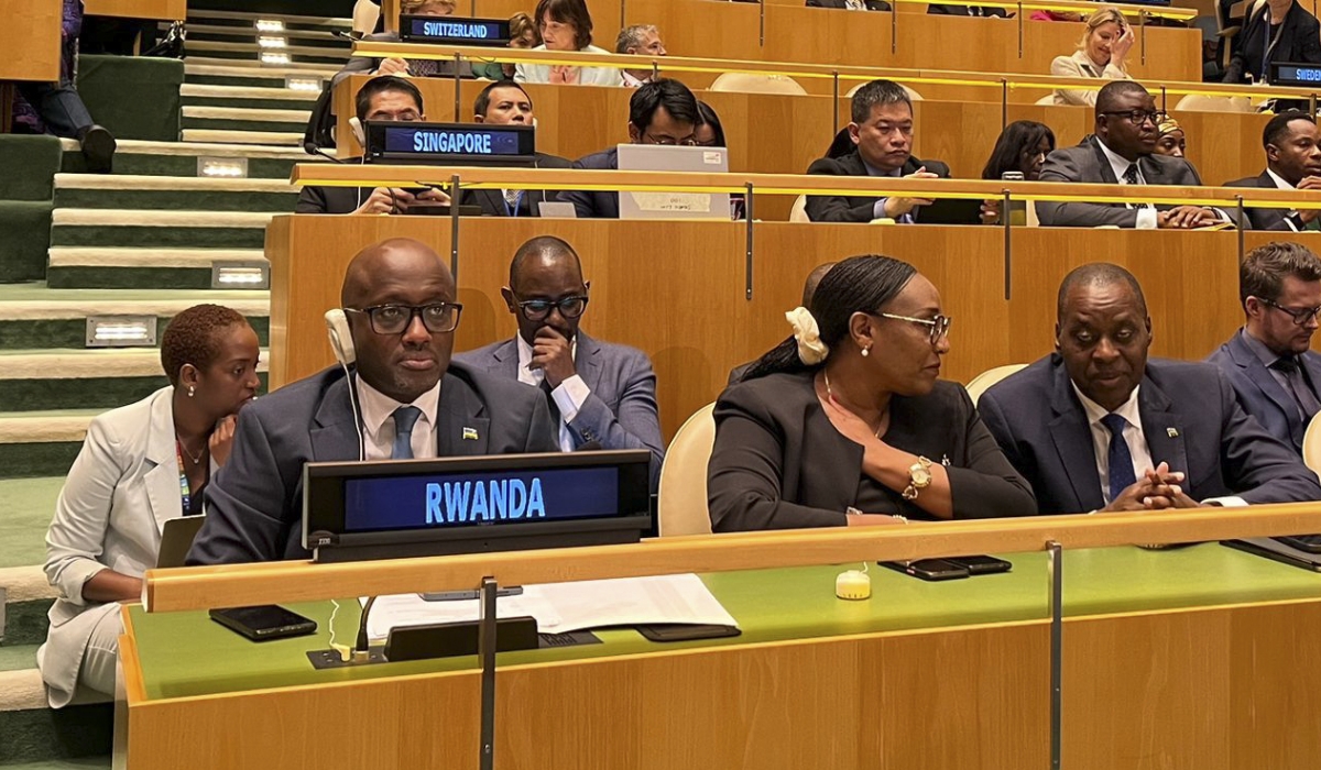 Minister of Foreign Affairs and International Cooperation Olivier Nduhungirehe (L) and members of Rwandan delegation during the United Nations General Assembly, in New York on Sunday, September 22.