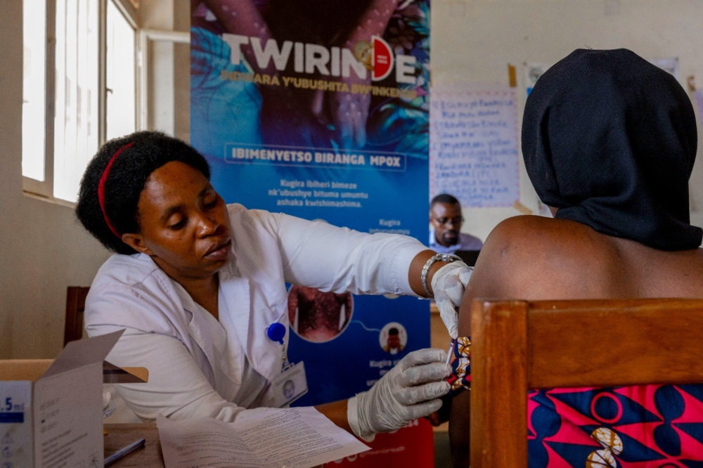 Health worker conducts Mpox vaccination activity in Rubavu District. According to RBC,  Rwanda has confirmed six cases of mpox to date. Courtesy