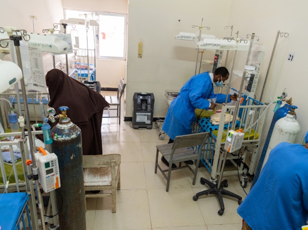 Mother Hadra Nureye (25 years old) and her 14-day daughter, Usra Ahmed, at Dessie Referral Hospital.