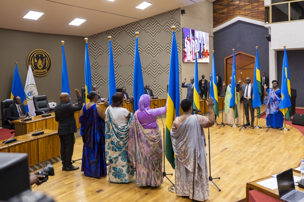 Senators take the oath of office on Thursday, September 26, 2024. Photo by Olivier Mugwiza