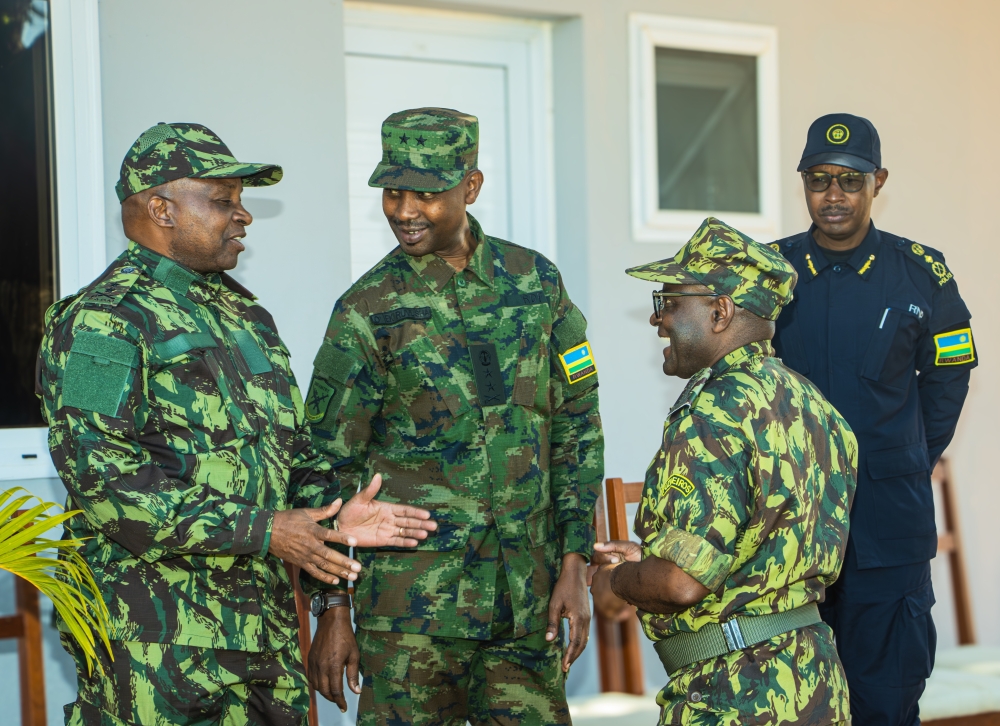 The Mozambique Armed Forces Chief of General Staff (CGS) Admiral Joaquim Mangrasse and delegation meet Rwanda Security Forces (RSF) Joint Task Force Commander, Maj Gen Emmy K Ruvusha in Pemba, Cabo Delgado province. Courtesy