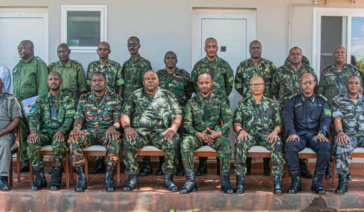 Officers pose for a group photo  at the meeting in Pemba, the capital of Cabo Delgado Province, on Tuesday, October 1. The meeting was attended by a Mozambique Armed Forces delegation, and Tanzanian Bilateral Force delegation, among others. Courtesy