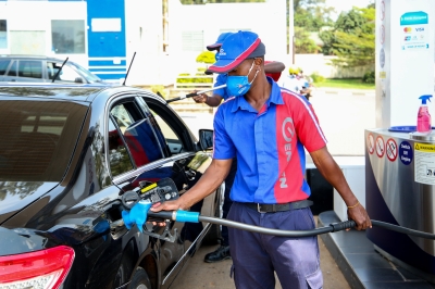 RURA has announced new fuel prices, with gasoline now set at Rwf1,574 per litre and diesel at Rwf1,576 per litre. File