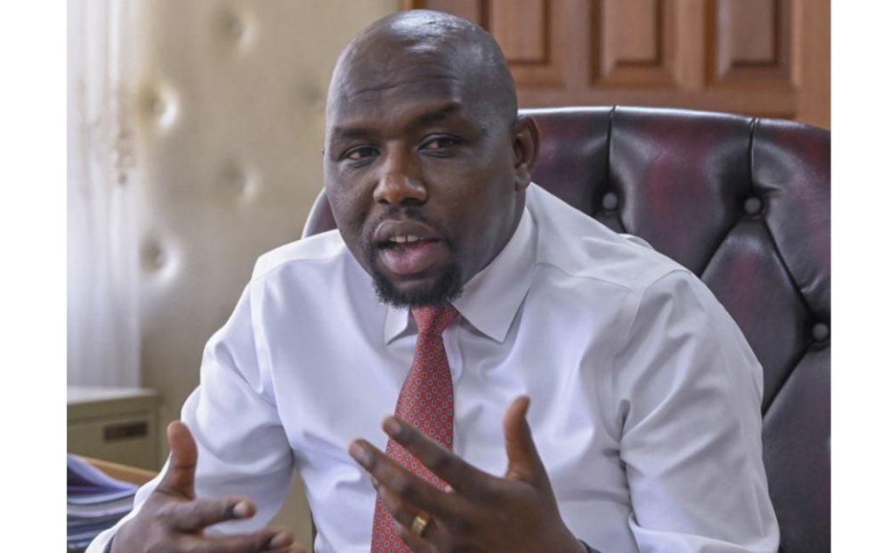 Kipchumba Murkomen addresses journalists in Nairobi.