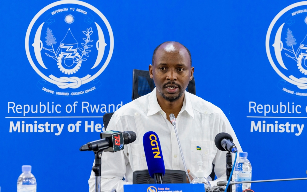 The Minister of Health, Dr Sabin Nsanzimana, addresses journalists during a media briefing on the Marburg situation on Sunday, October 13. Dr. Nsanzimana highlighted a positive trend, noting that recoveries now outnumber deaths. Courtesy