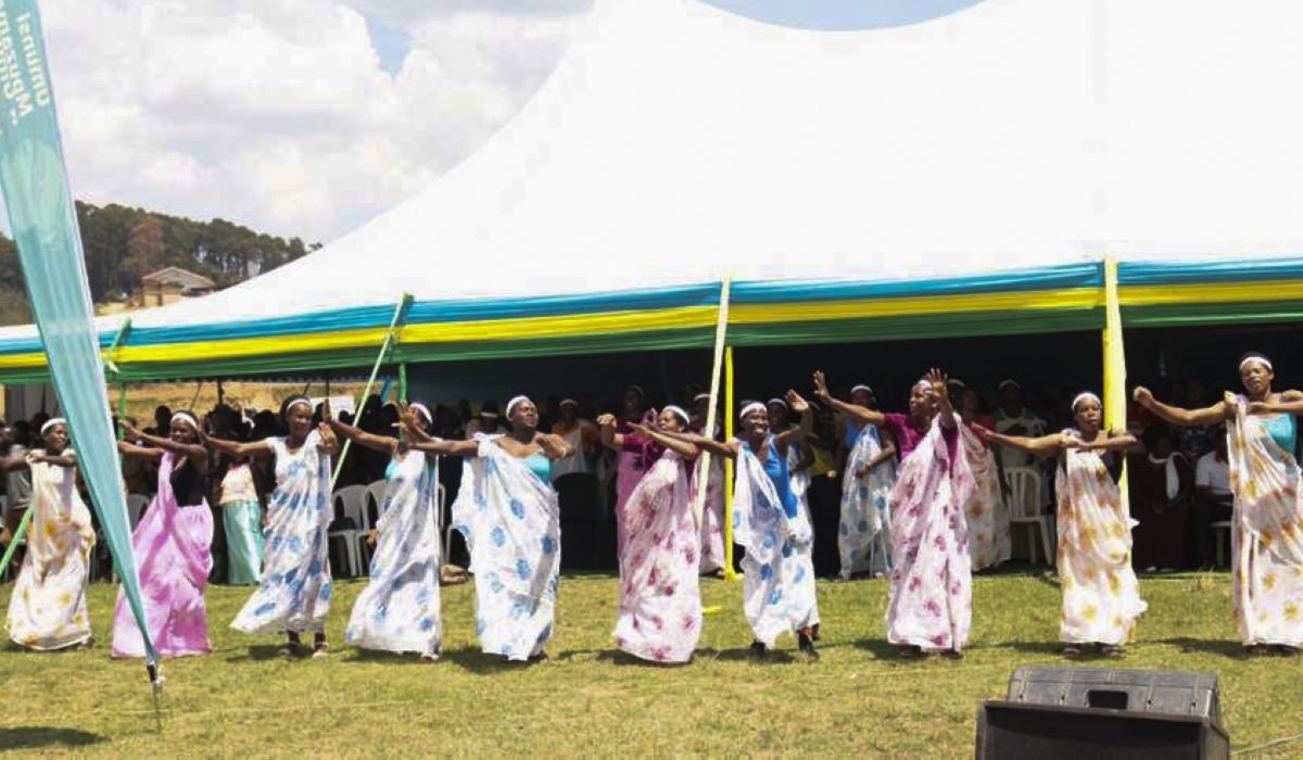 A traditional ballet performs during the celebration of International Day of Rural Women in Gatare Sector, in Nyamagabe District, on Tuesday, October 15.  All photos by Alice Umutesi