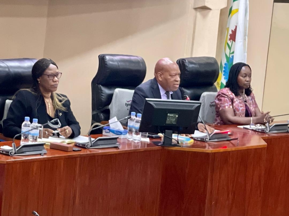 Senate President Francois Xavier Kalinda, his deputies, Alvera Mukabaramba and Solina Nyirahabimana during the opening session of a two-day retreat at the senate ion Thursday, October 17. Emmanuel Ntirenganya