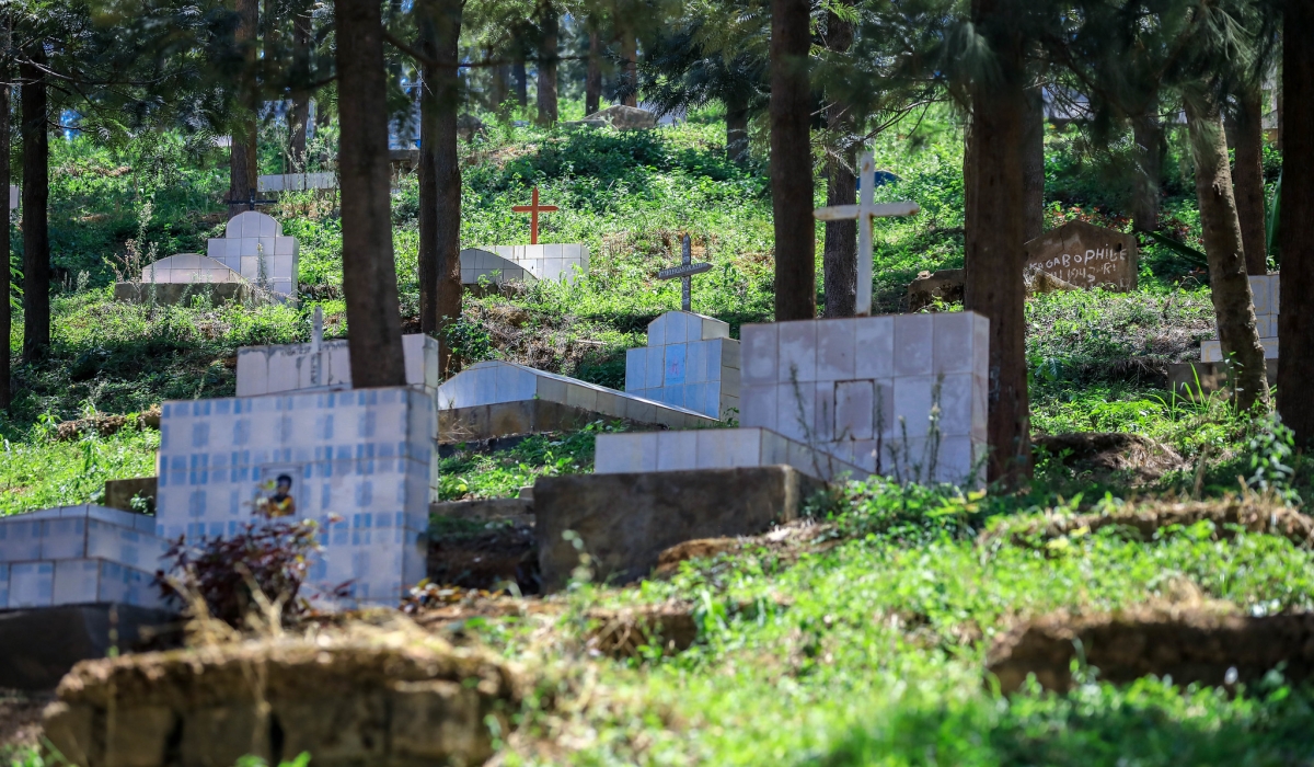 The City of Kigali has directed residents to use alternative burial sites following the closure of Nyamirambo cemetery in Nyarugenge District. Photos by Craish Bahizi